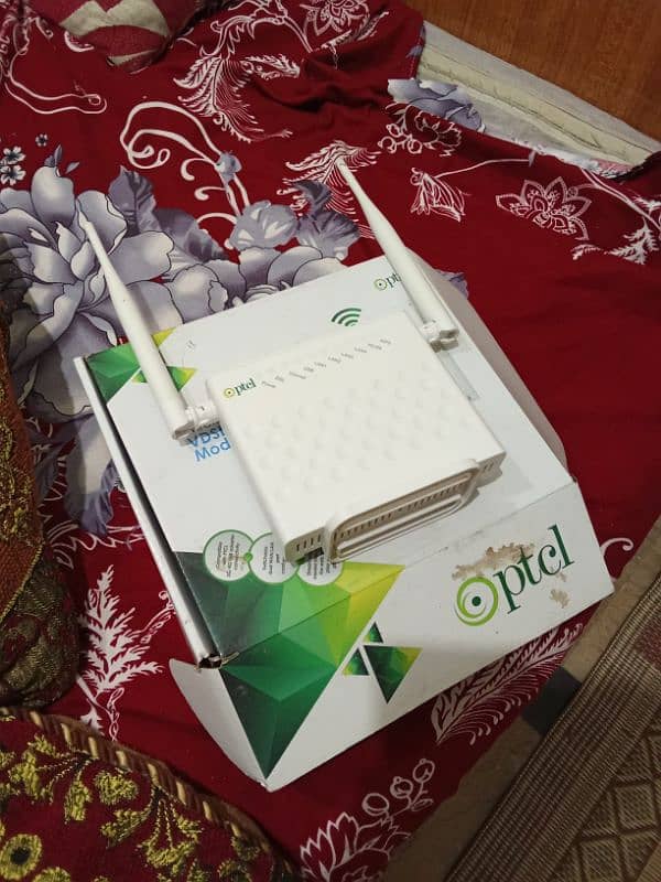 PTCL ZTE ROUTER/Modems  high 2 antenna 300mbps 0