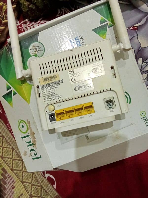 PTCL ZTE ROUTER/Modems  high 2 antenna 300mbps 3