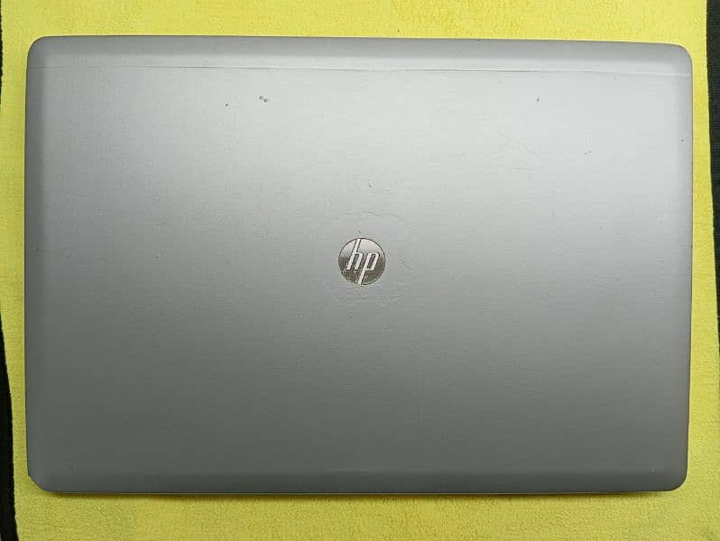 HP LAPTOP 4