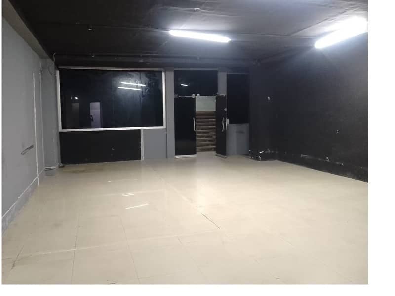 Area 700 Square Feet Office Available For Rent Real Pictures In Main Boulevard Road Gulberg 3 Lahore 2