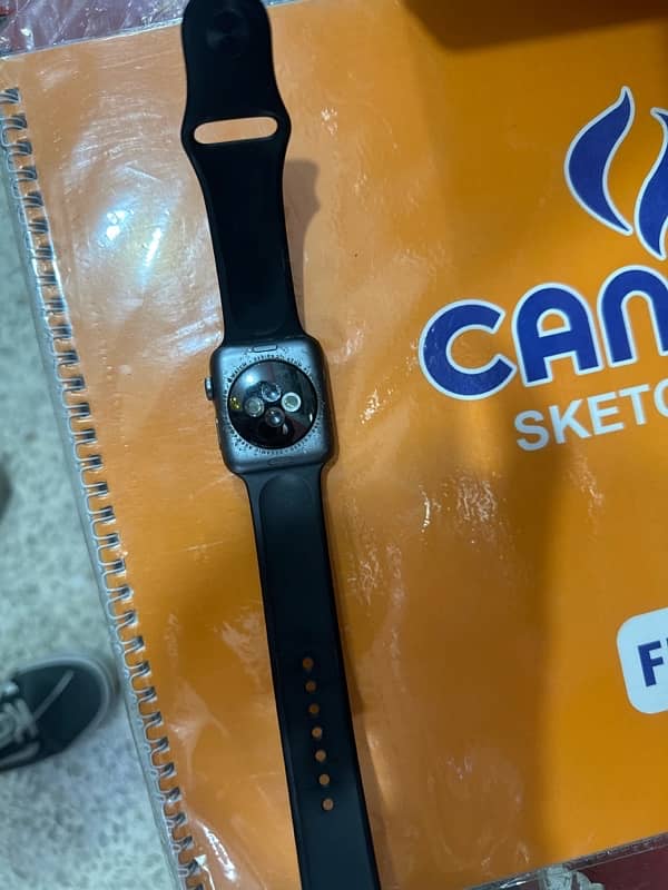 Apple Watch Series 2 1