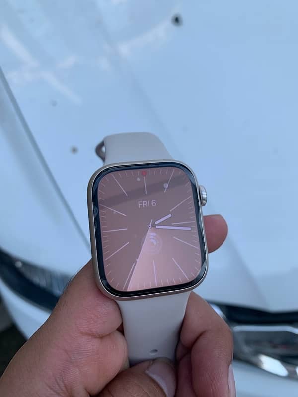 Apple watch Series 9 45MM  GOLD 0