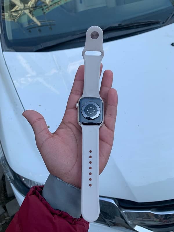 Apple watch Series 9 45MM  GOLD 2