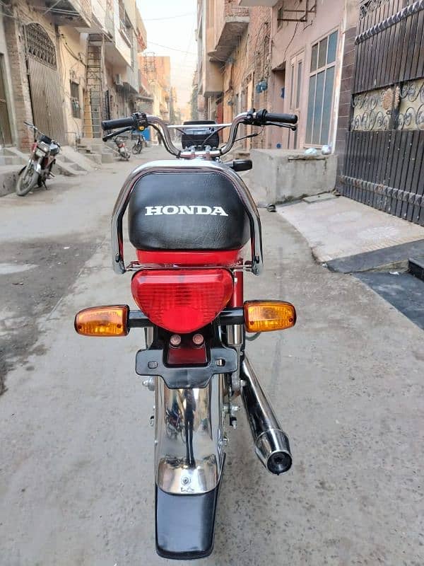 Honda 70 model 2024 applied for new condition 2