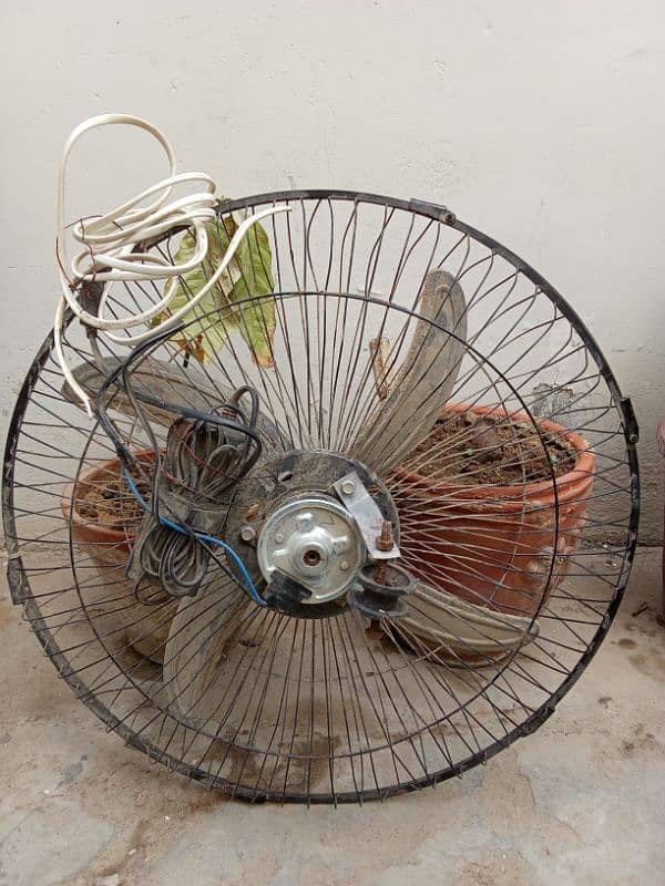 12 volt fan 1