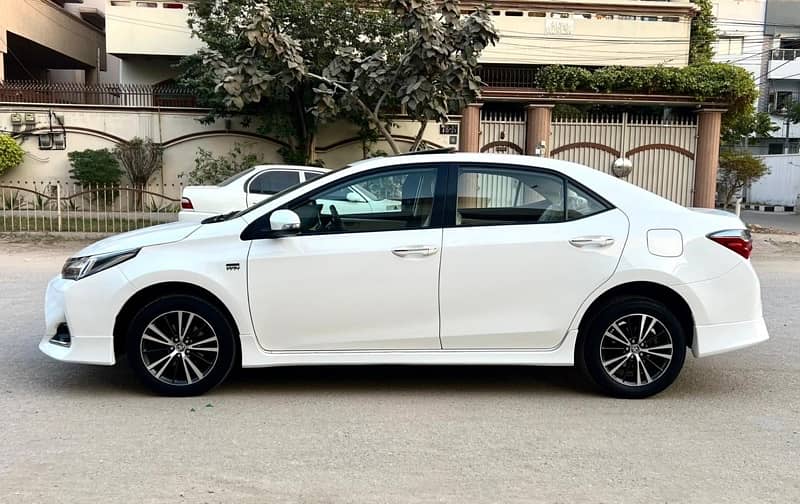 Toyota Corolla Altis 2022 8