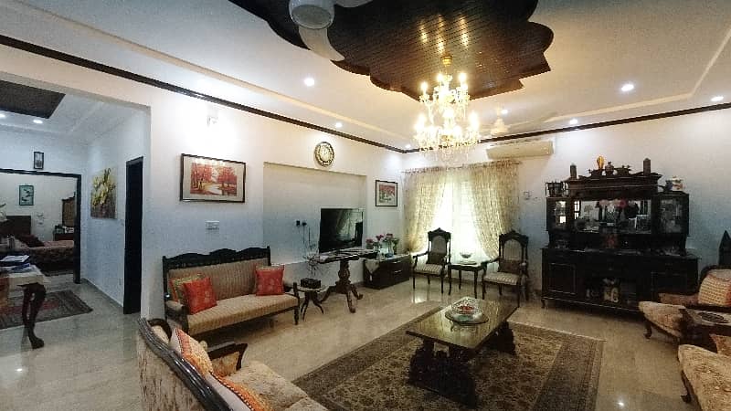 1 Kanal House In Up For Sale In M Block Phase 1 13