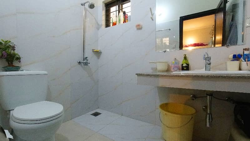 1 Kanal House In Up For Sale In M Block Phase 1 23