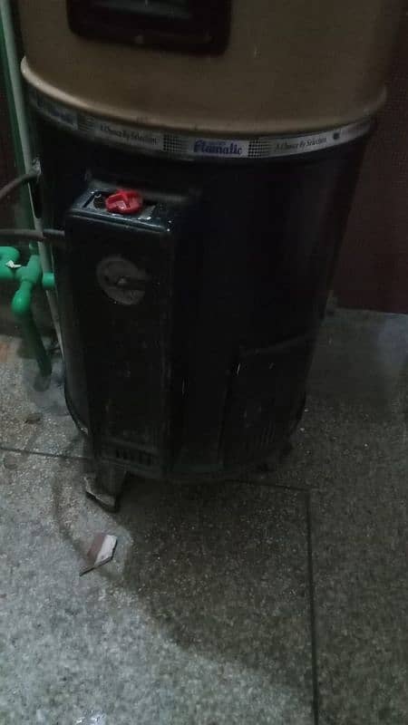 Water Heater , Geazer for sale urgent 4