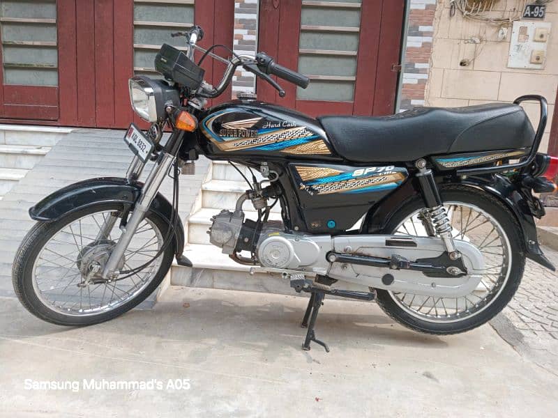 SUPER STAR 70CC VERY LOW MILAGE ALMSOT NEW 5