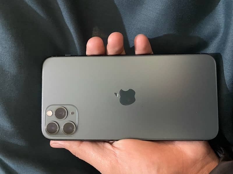 iPhone 11 Pro Max FU 4