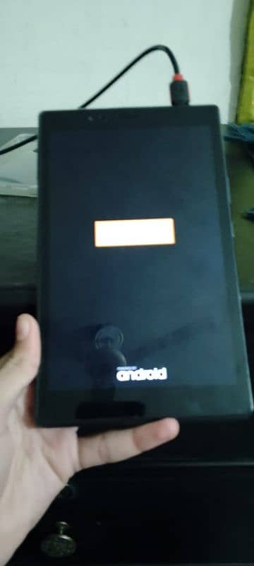 Lenovo Tab 16 gb 2gb ram 32 mem card 4