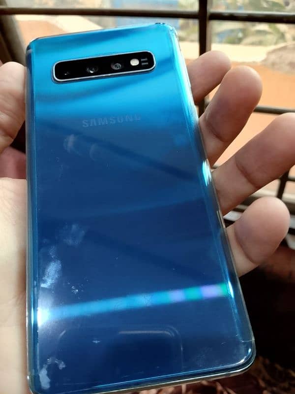 Samsung Galaxy S10 6