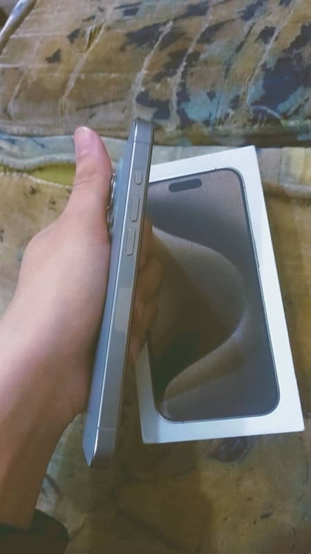 Iphone 15 pro jv 256 gb natural titanium 5