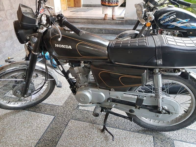 Honda CG125 22model (with double accessories) 11