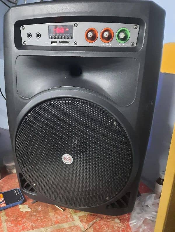 Audionic speker for sell 1