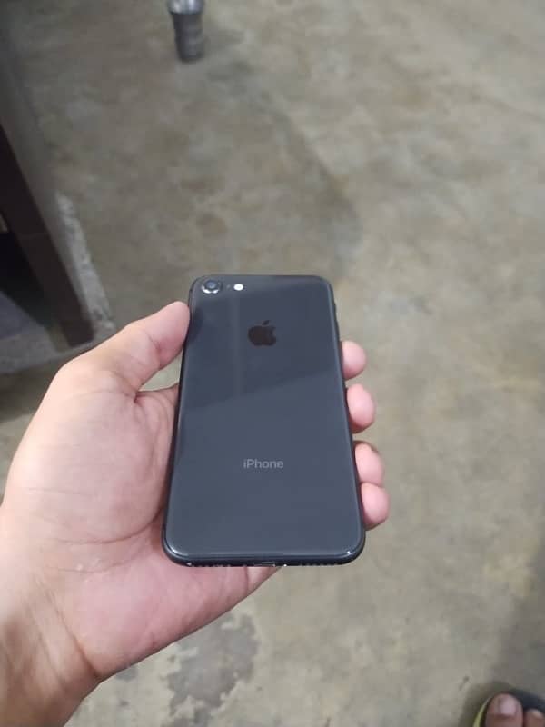 iPhone 8 64 non pta 9