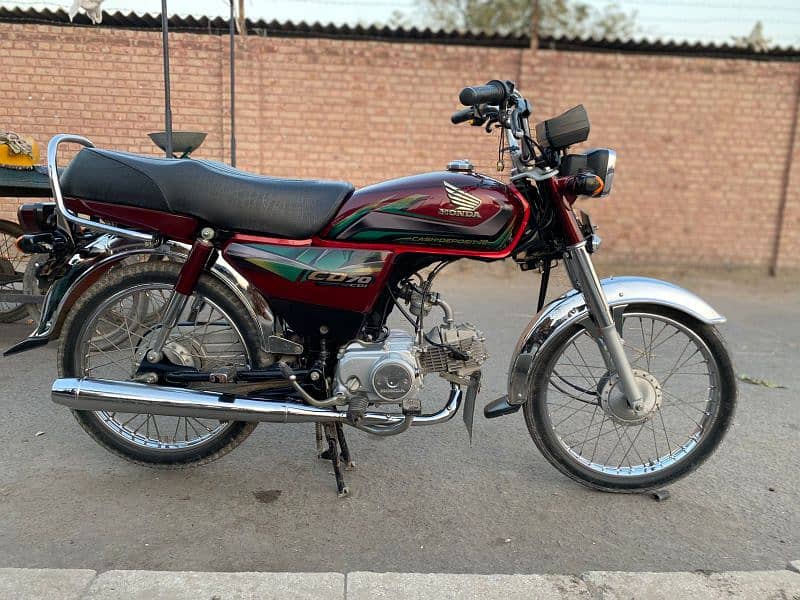 Honda CD 70 for Sell only Whatsapp 03168577331 4