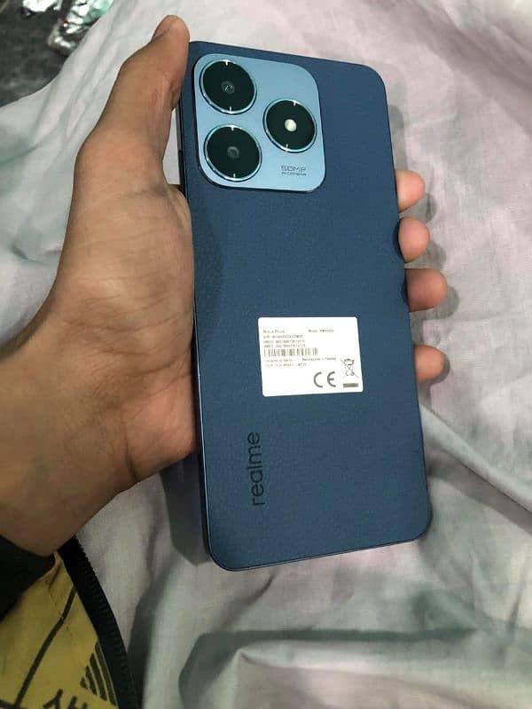 Realme C63 6/128 Blue colour 1