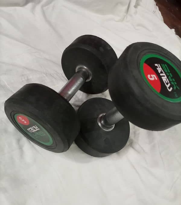 Snk fitness quality brand Dumbels. 1