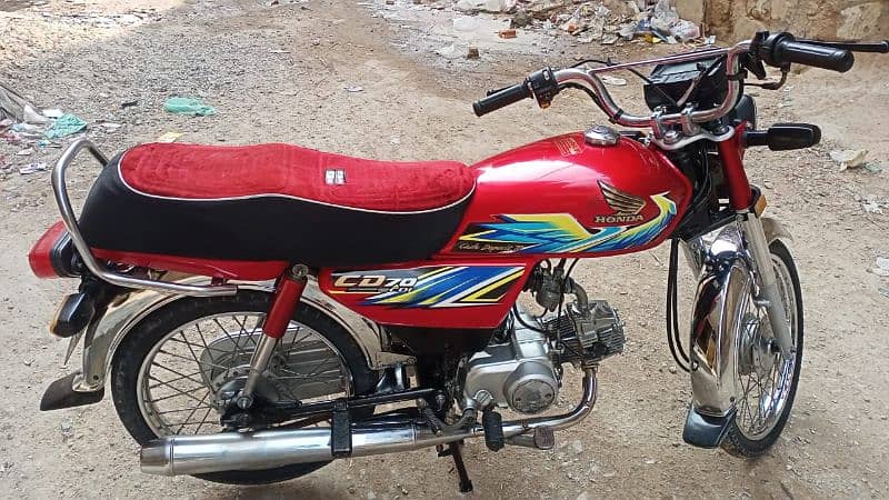 Honda CD 70 2021 3