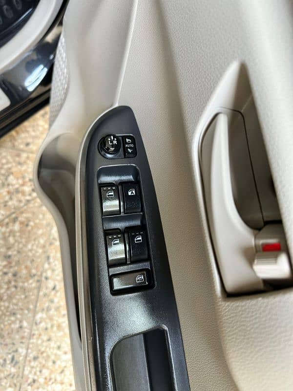 Toyota Passo xls 2018 reg 2022 push start 15