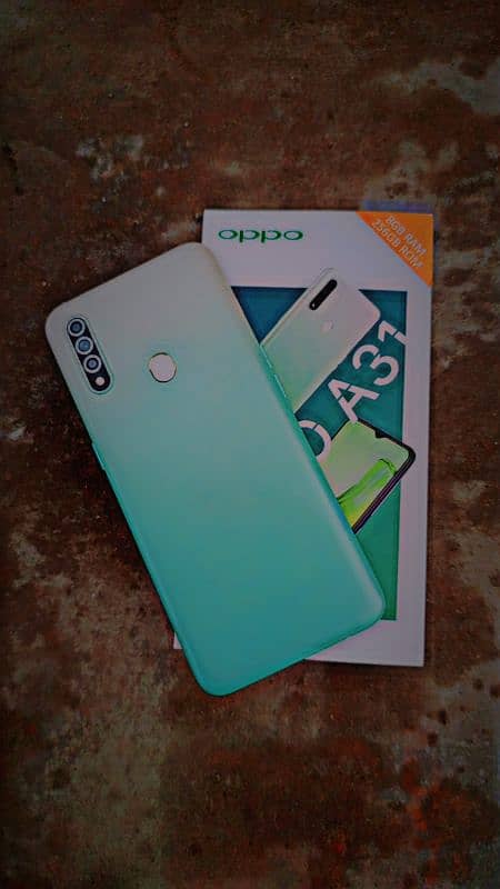 oppo A31  8/256  with just box 2