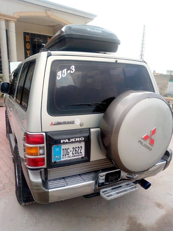 Mitsubishi Pajero 1994 1