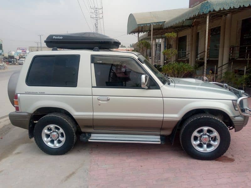 Mitsubishi Pajero 1994 4