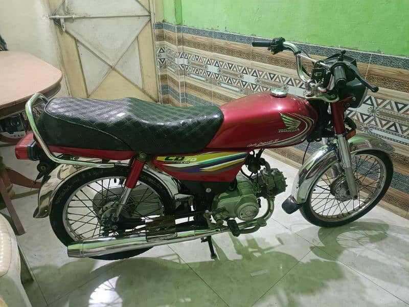 Honda CD70 Red Colour 2014/15 Model 0