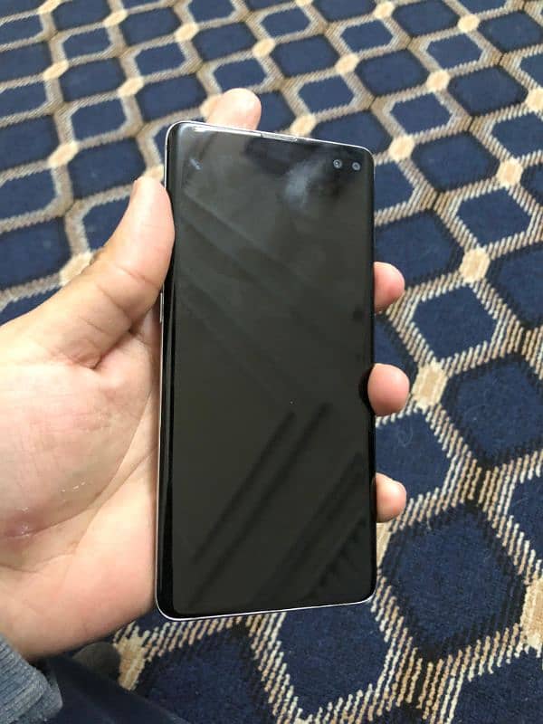 Samsung s10plus 8/128 5