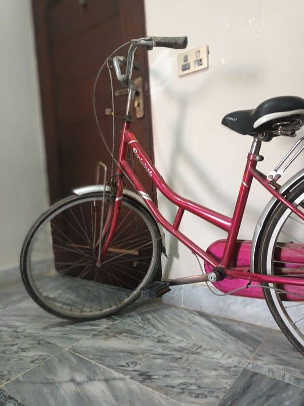 imported cobalt cycle for boys and girls in new condition 0