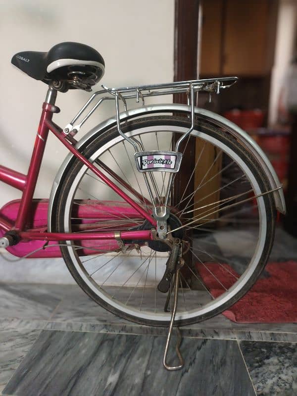 imported cobalt cycle for boys and girls in new condition 2