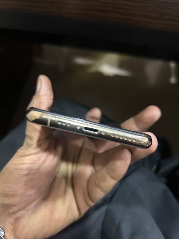 IPHONE XS NON PTA FU 1