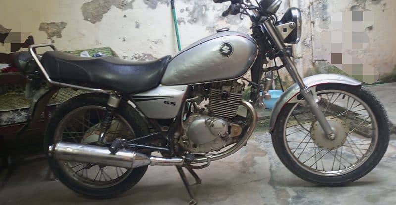 SUZUKI GS-150 1