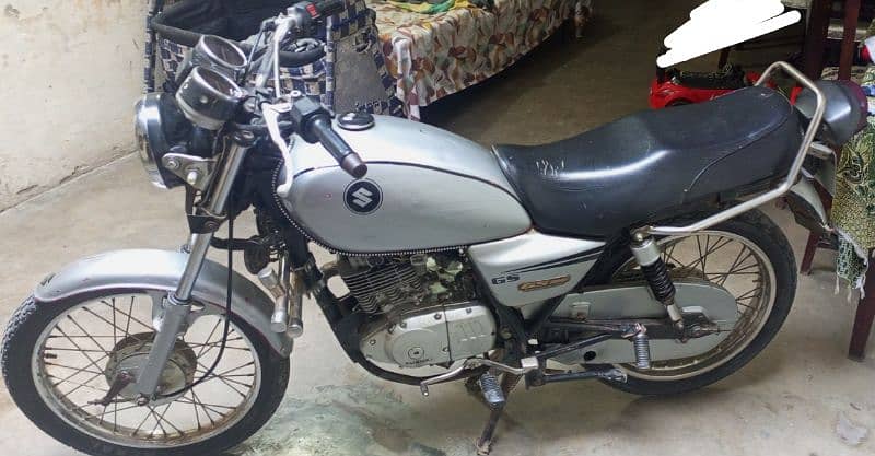 SUZUKI GS-150 3