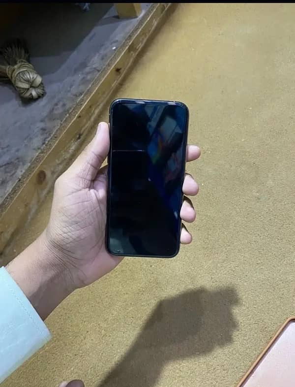 iPhone 11 pro pta approved 64 gb 73 health num dosra on h ya of h 2