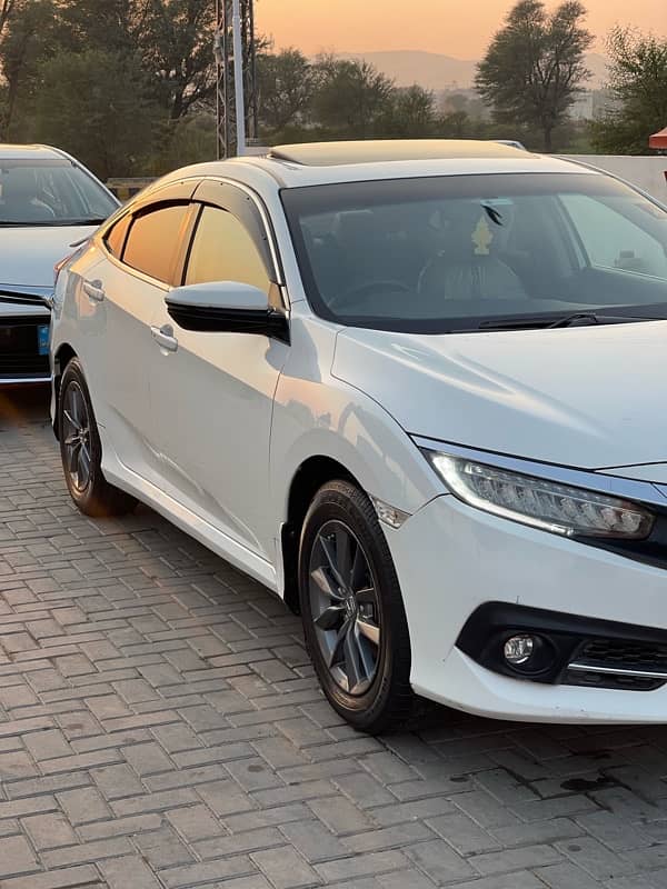 Honda Civic Oriel 2019 4