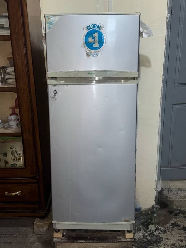 Haier HRF -253 E 0