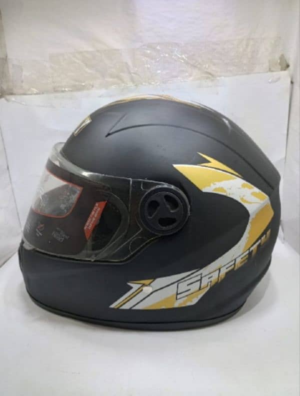 Safety Helmets available for Bikers Medium Size 1