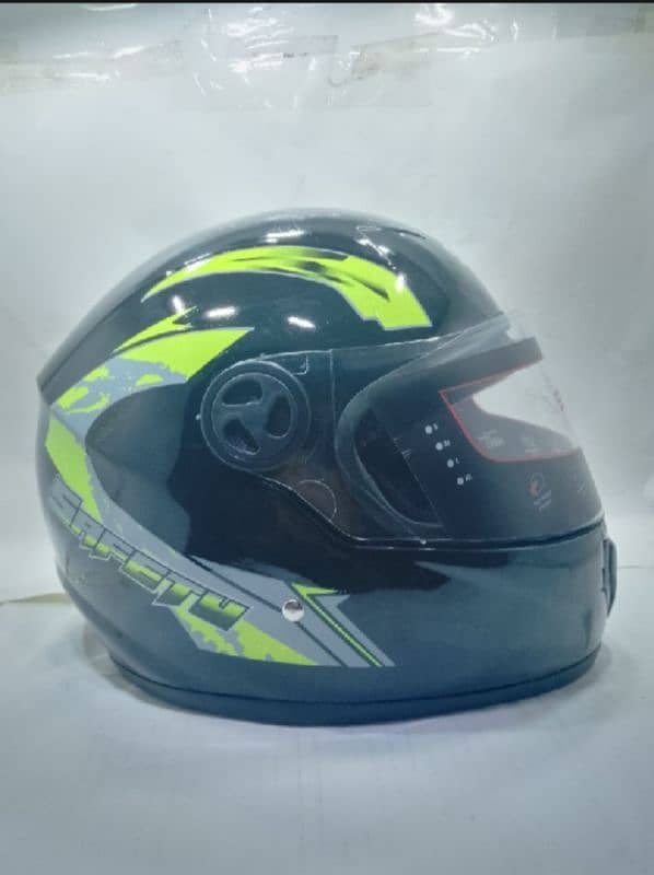 Safety Helmets available for Bikers Medium Size 4