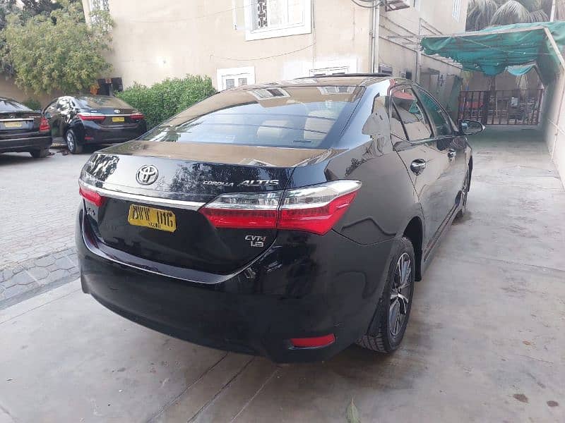 Toyota Corolla Grande 1.8 Model 2020 100% Original 6