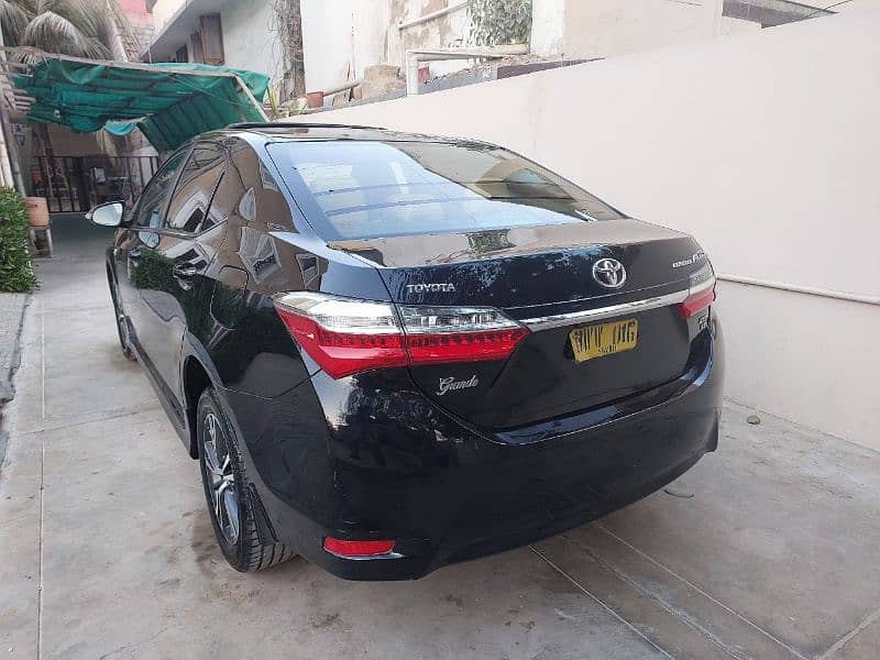 Toyota Corolla Grande 1.8 Model 2020 100% Original 10