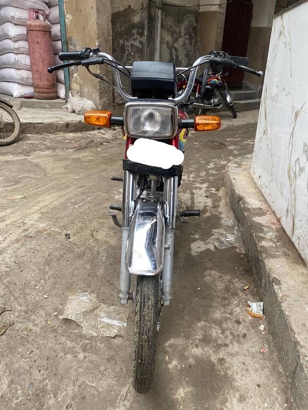 bhai bike niklwye 2020mae  le thy  hy 2021 modal Thek hy bhai 4