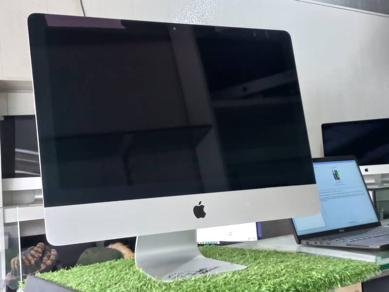 iMac 2013 Core i7 3.1 Ghz 16gb ram 1Gb Nvidia Card with ok glas panel 1