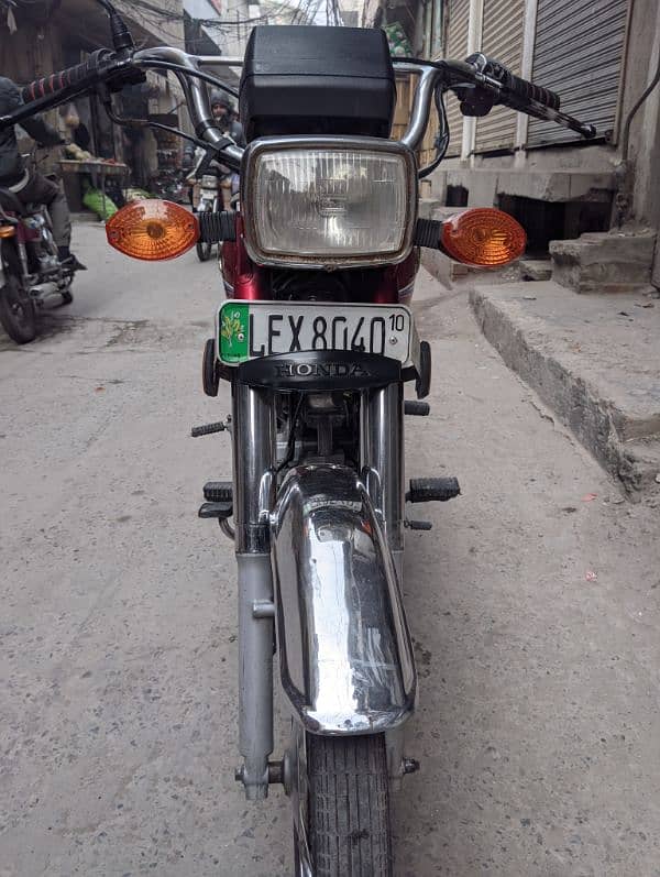 Honda CD 70 2010 Model 4