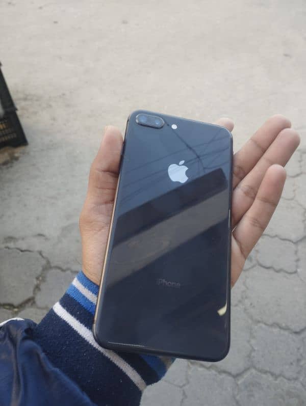 iPhone 8 plus        64GB        10/9 Condition 1