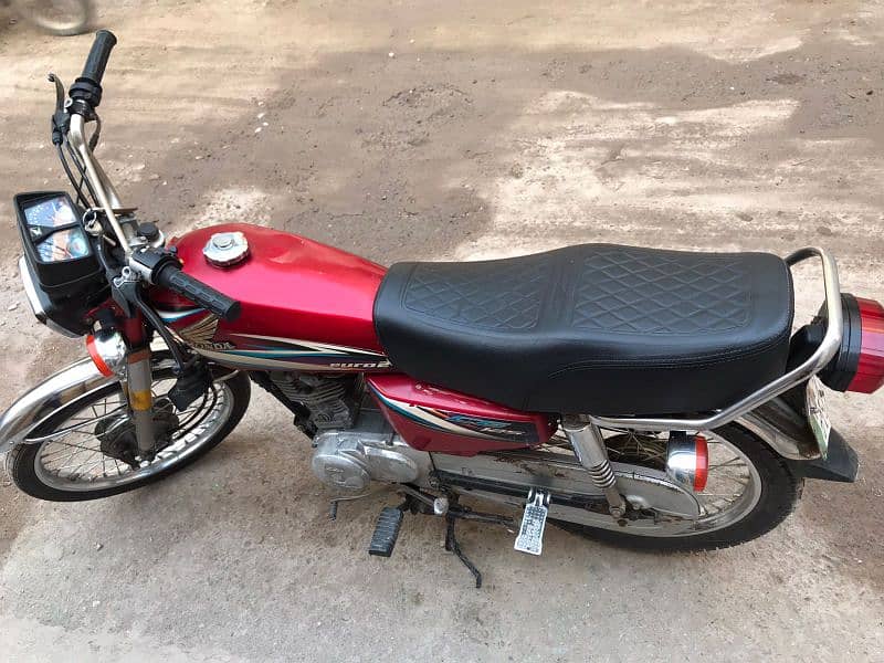 Honda 125 2015 model 3