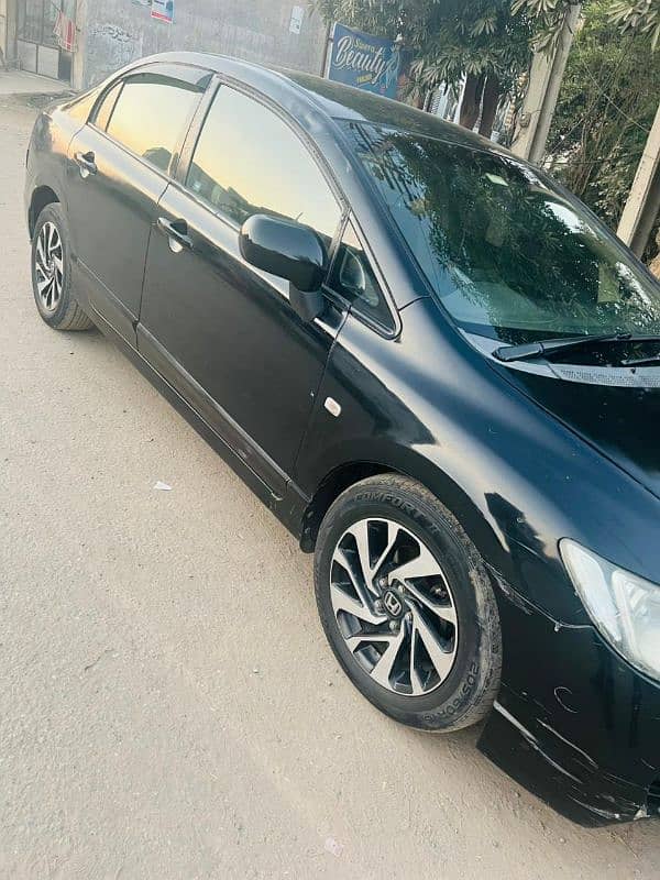 Honda Civic VTi 2011 4