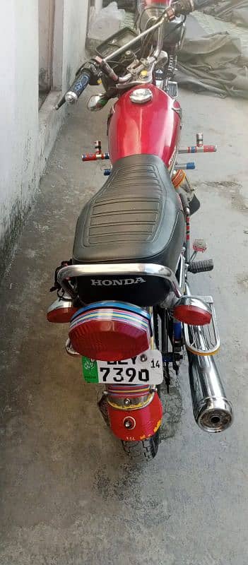 Honda 125 CG for saleCall my WhatsApp number 03244025806 1